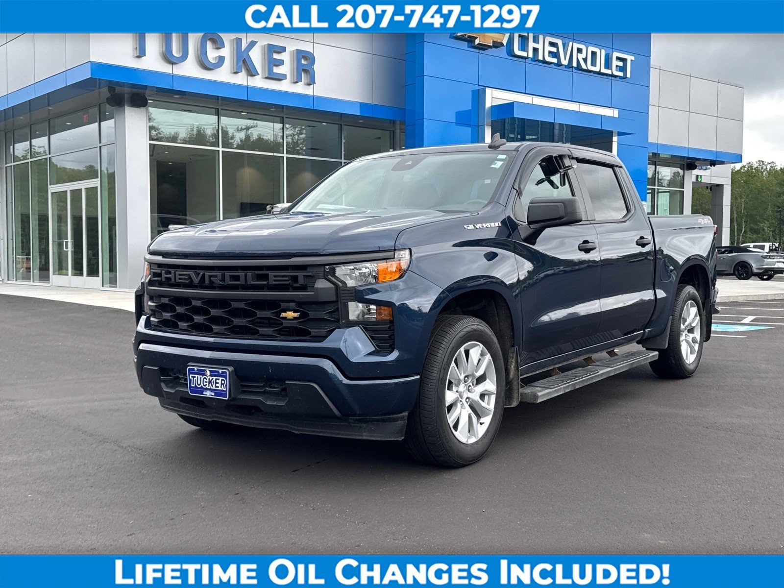 Used 2023 Chevrolet Silverado 1500 Custom AWD/4WD image 1