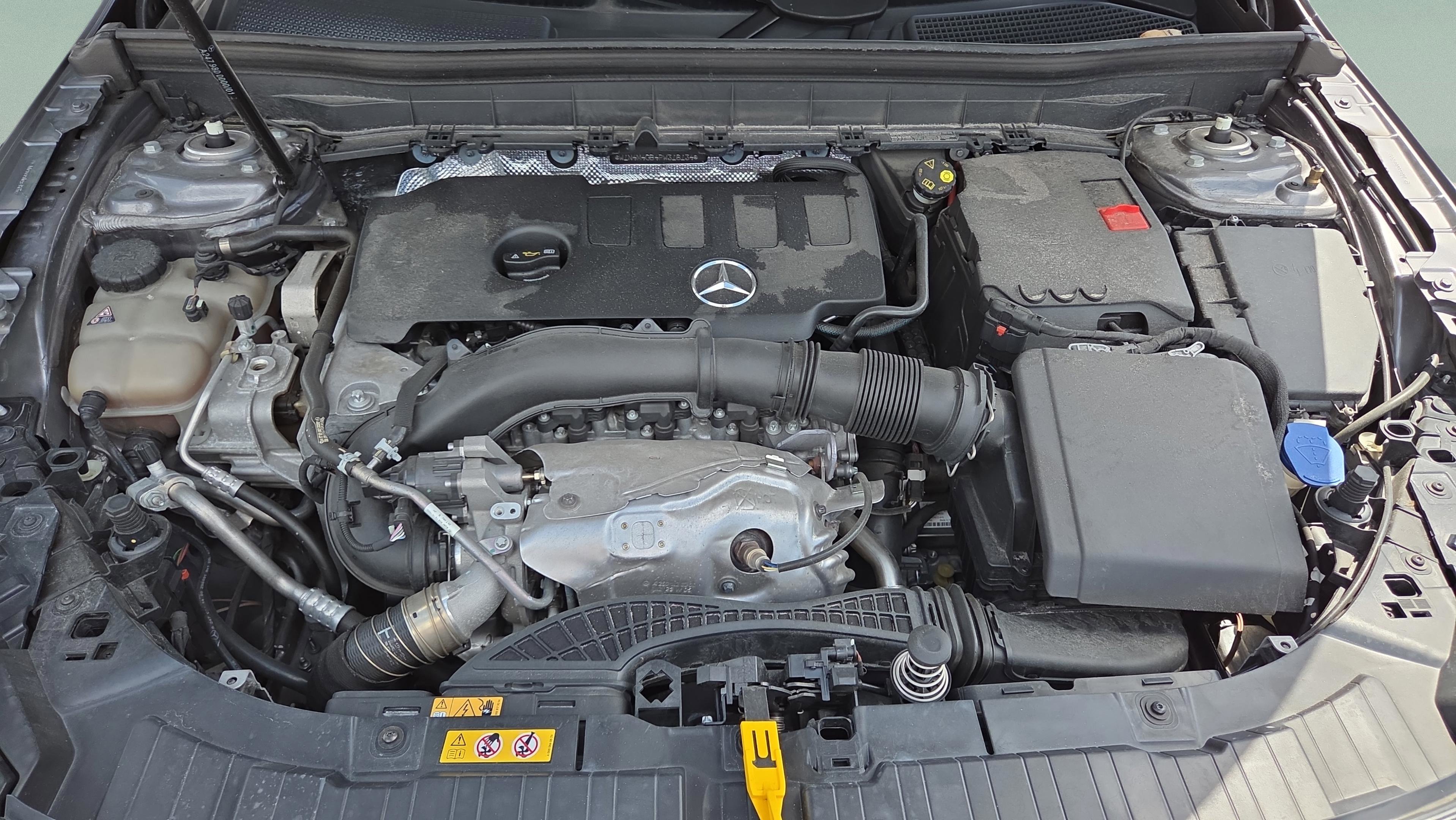 Used 2023 Mercedes-Benz GLB 250 image 18