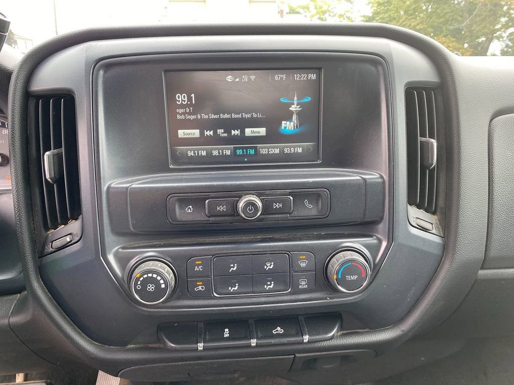 Used 2018 Chevrolet Silverado 1500 Custom w/ Custom Value Package image 18