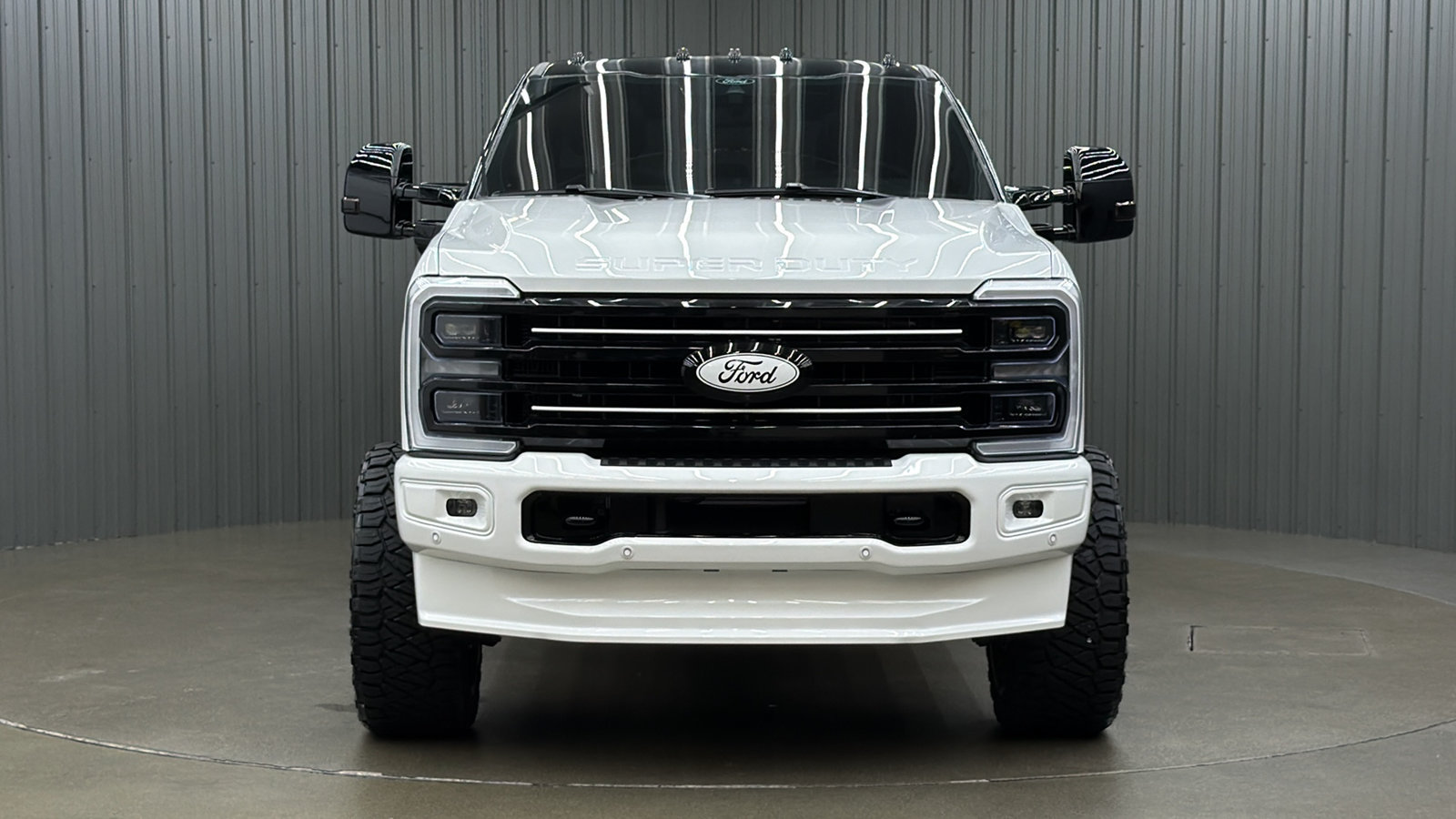 Used 2026 Ford F250 Platinum w/ FX4 Off-Road Package AWD/4WD image 8