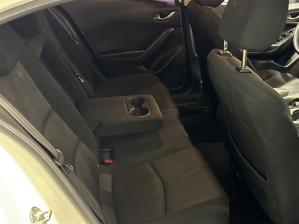 Used 2016 MAZDA MAZDA3 i Sport w/ Preferred Equipment Package image 12
