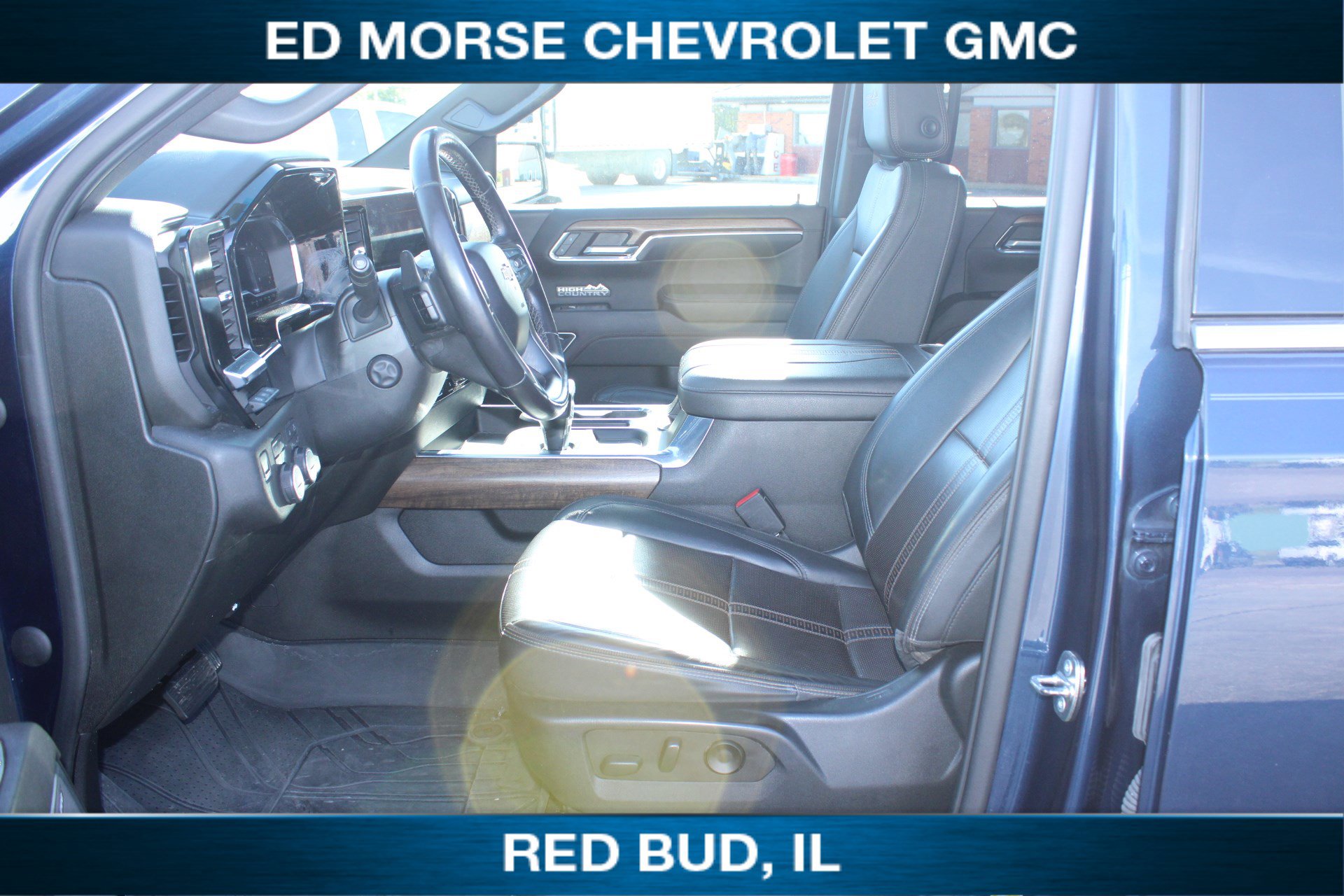 Used 2023 Chevrolet Silverado 1500 High Country w/ High Country Premium Package image 7