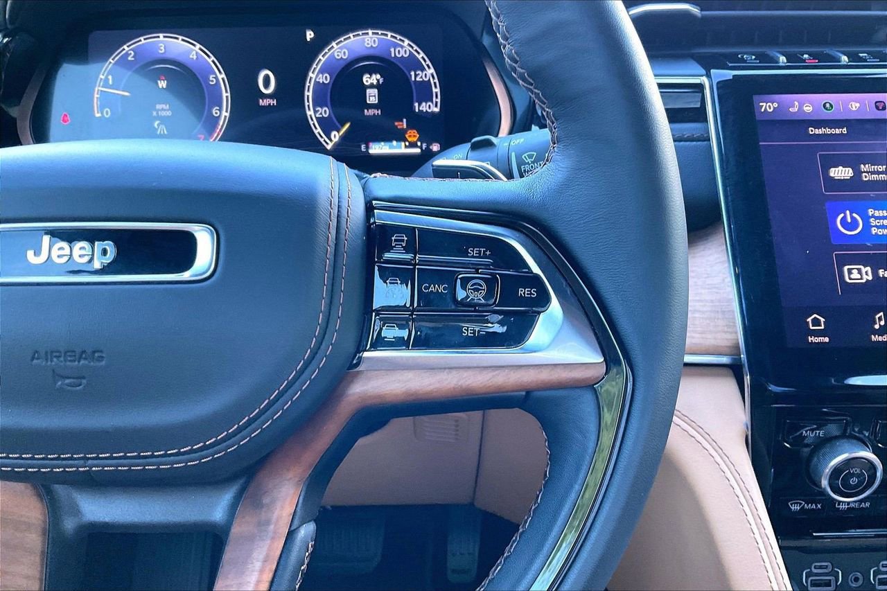 Certified 2025 Jeep Grand Cherokee L Summit image 33