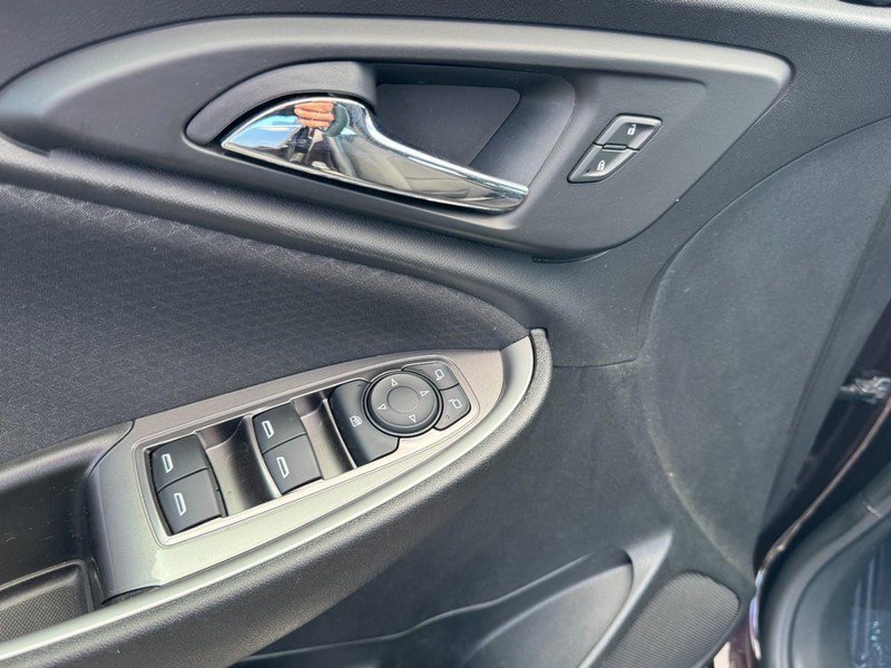 Used 2020 Chevrolet Malibu LS FWD image 15