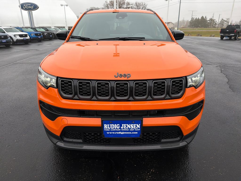 New 2026 Jeep Compass Latitude image 8