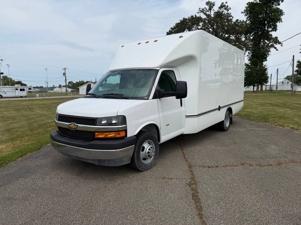 New 2026 Chevrolet Express 3500 w/ Power Convenience Package RWD image 8