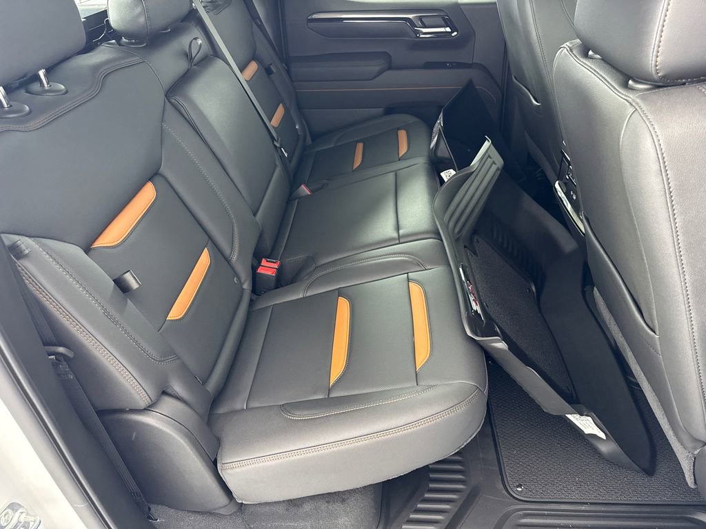New 2026 GMC Sierra 1500 AT4 w/ Technology Package image 15