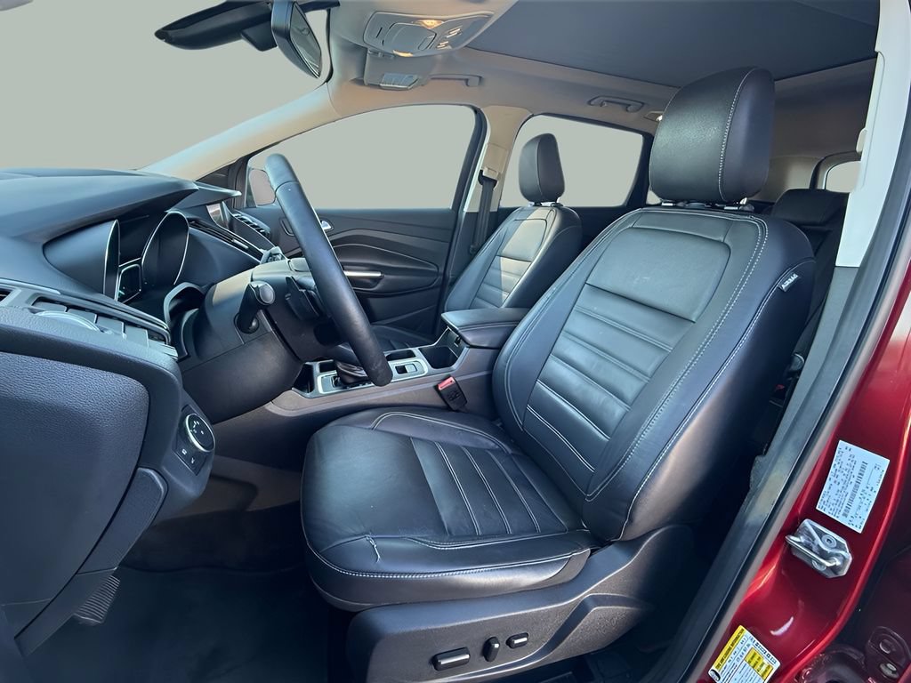 Certified 2018 Ford Escape Titanium AWD/4WD image 18