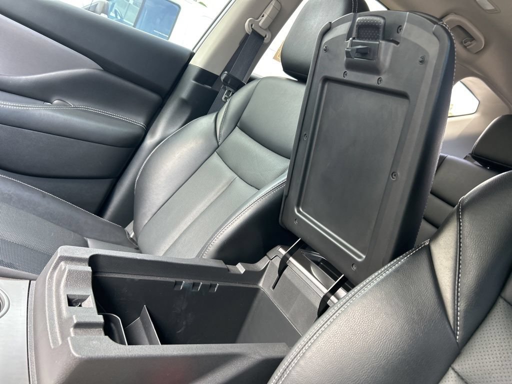 Certified 2023 Nissan Murano SL w/ Cargo Package FWD image 40