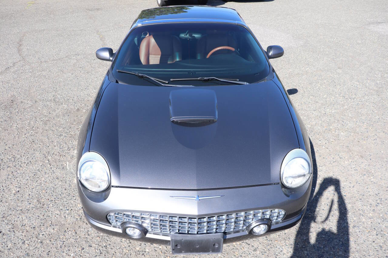 Used 2003 Ford Thunderbird image 2