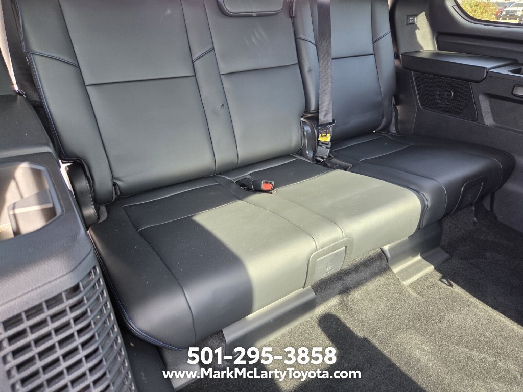 Used 2024 Toyota Sequoia Platinum AWD/4WD image 16