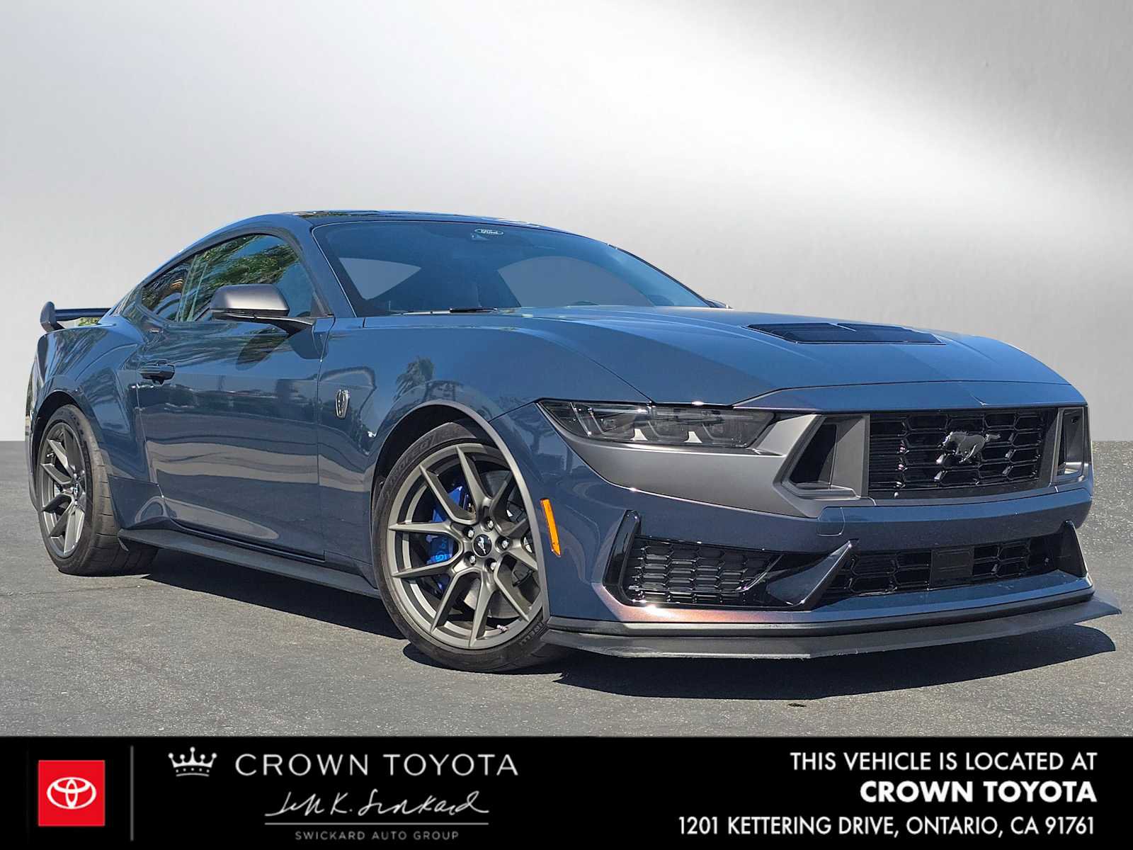 Used 2025 Ford Mustang Dark Horse w/ Dark Horse Handlin Package RWD image 1