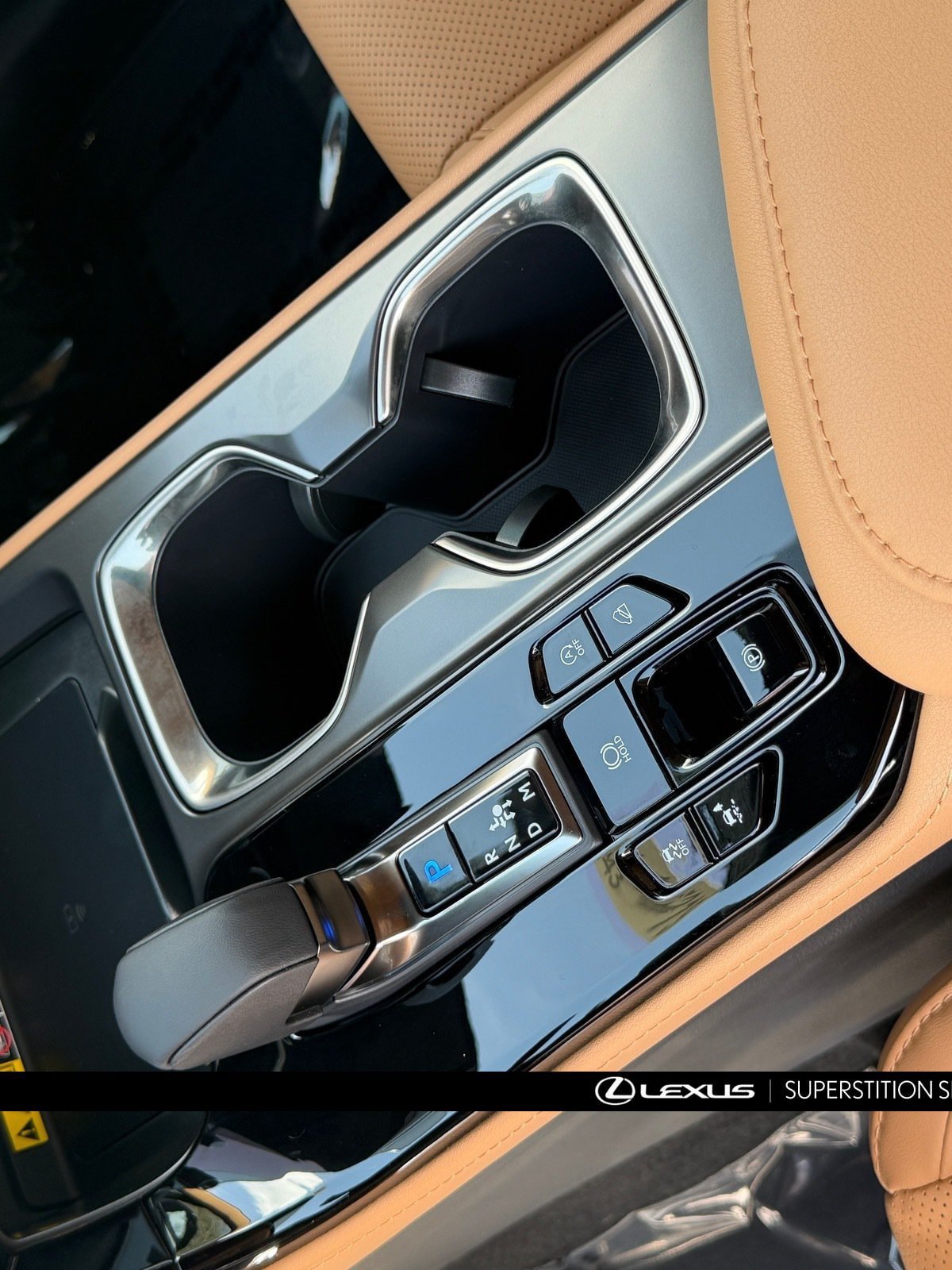 New 2026 Lexus NX 350 AWD image 18