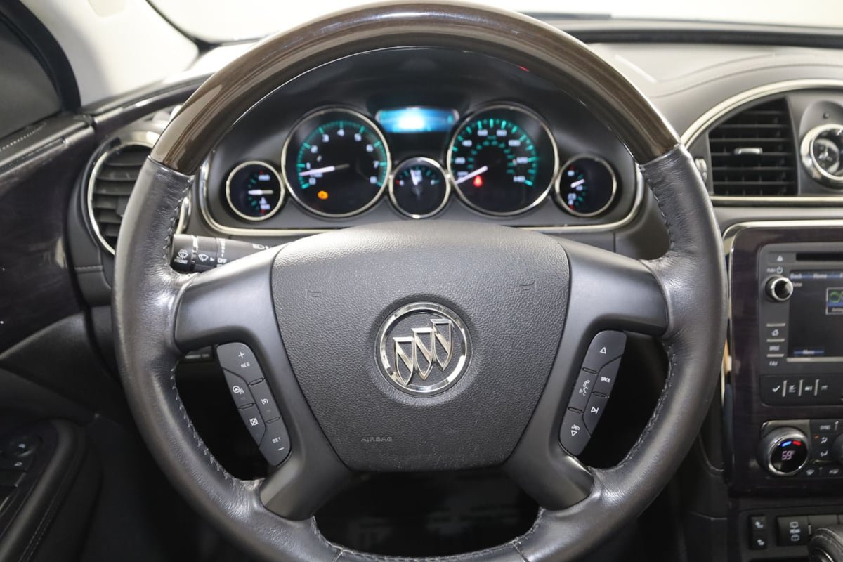 Used 2017 Buick Enclave Leather FWD image 33