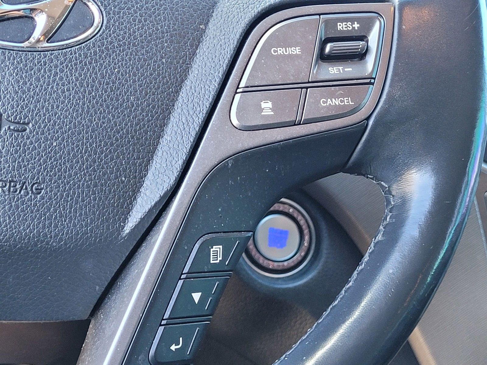 Used 2019 Hyundai Santa Fe XL image 30