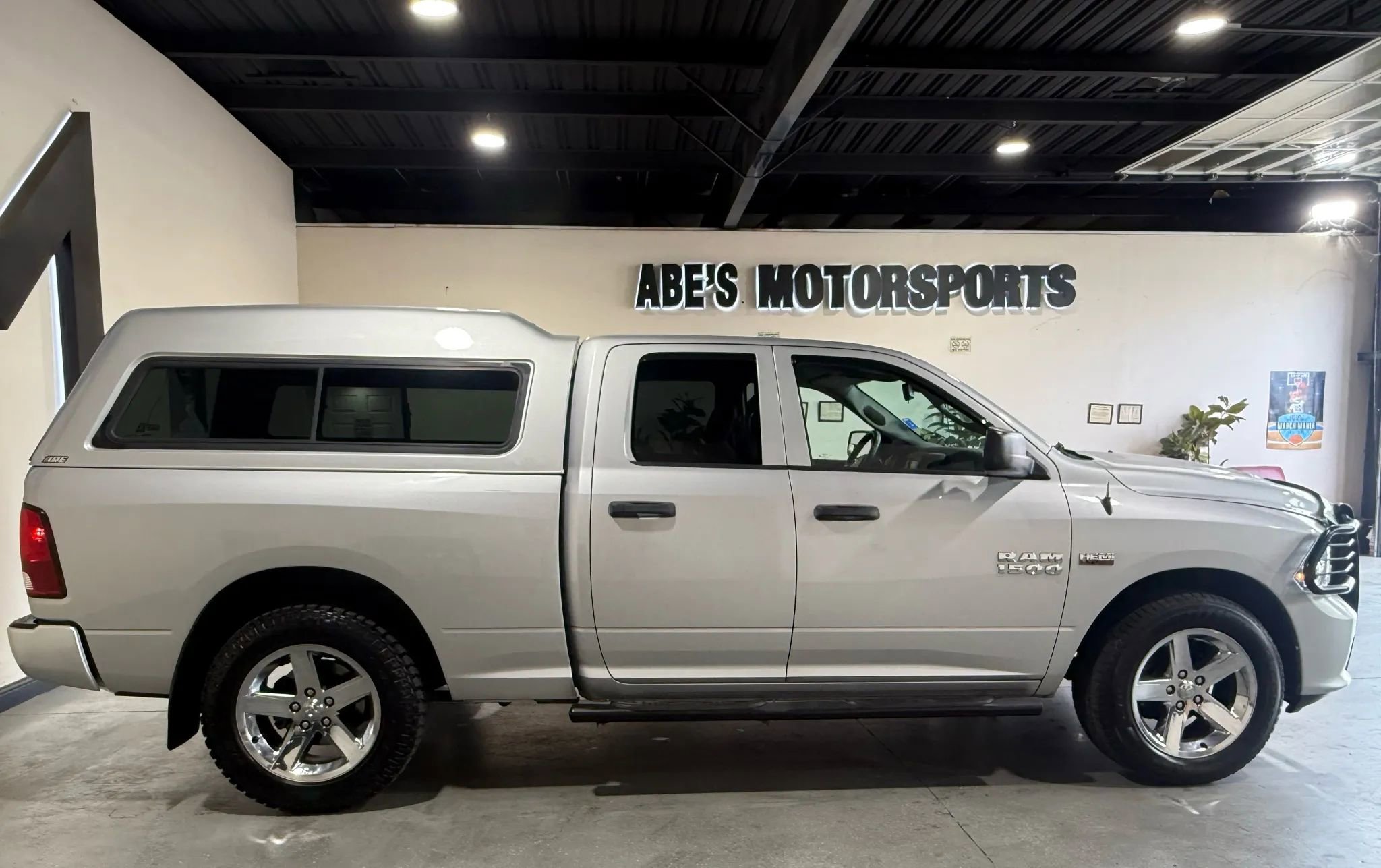 Used 2014 RAM 1500 Express image 5
