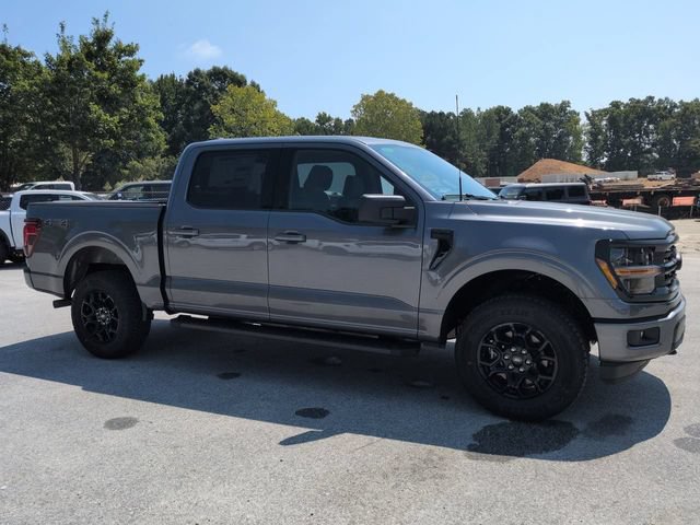 New 2026 Ford F150 XLT w/ XLT Black Appearance Package AWD/4WD image 2