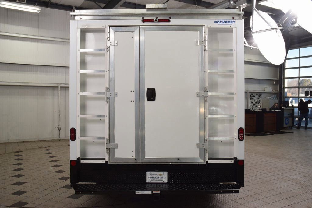 New 2026 Chevrolet Express 3500 w/ Power Convenience Package RWD image 4