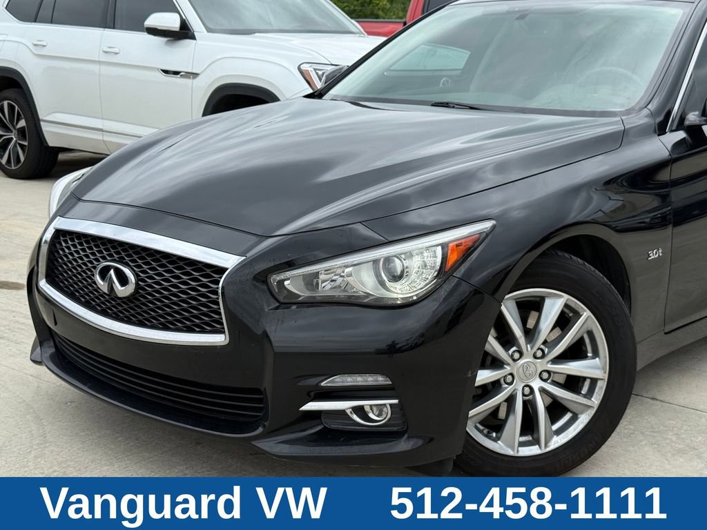 Used 2017 INFINITI Q50 3.0t Premium w/ 3.0T Premium Plus Package RWD image 2