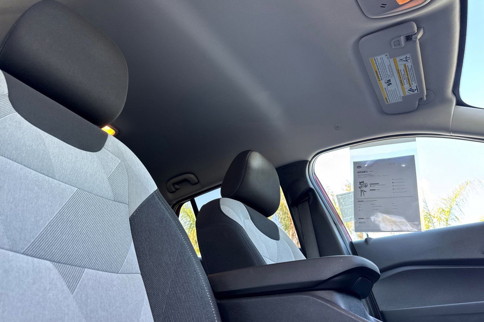 Used 2024 Chevrolet Trax LS w/ LS Convenience Package FWD image 18
