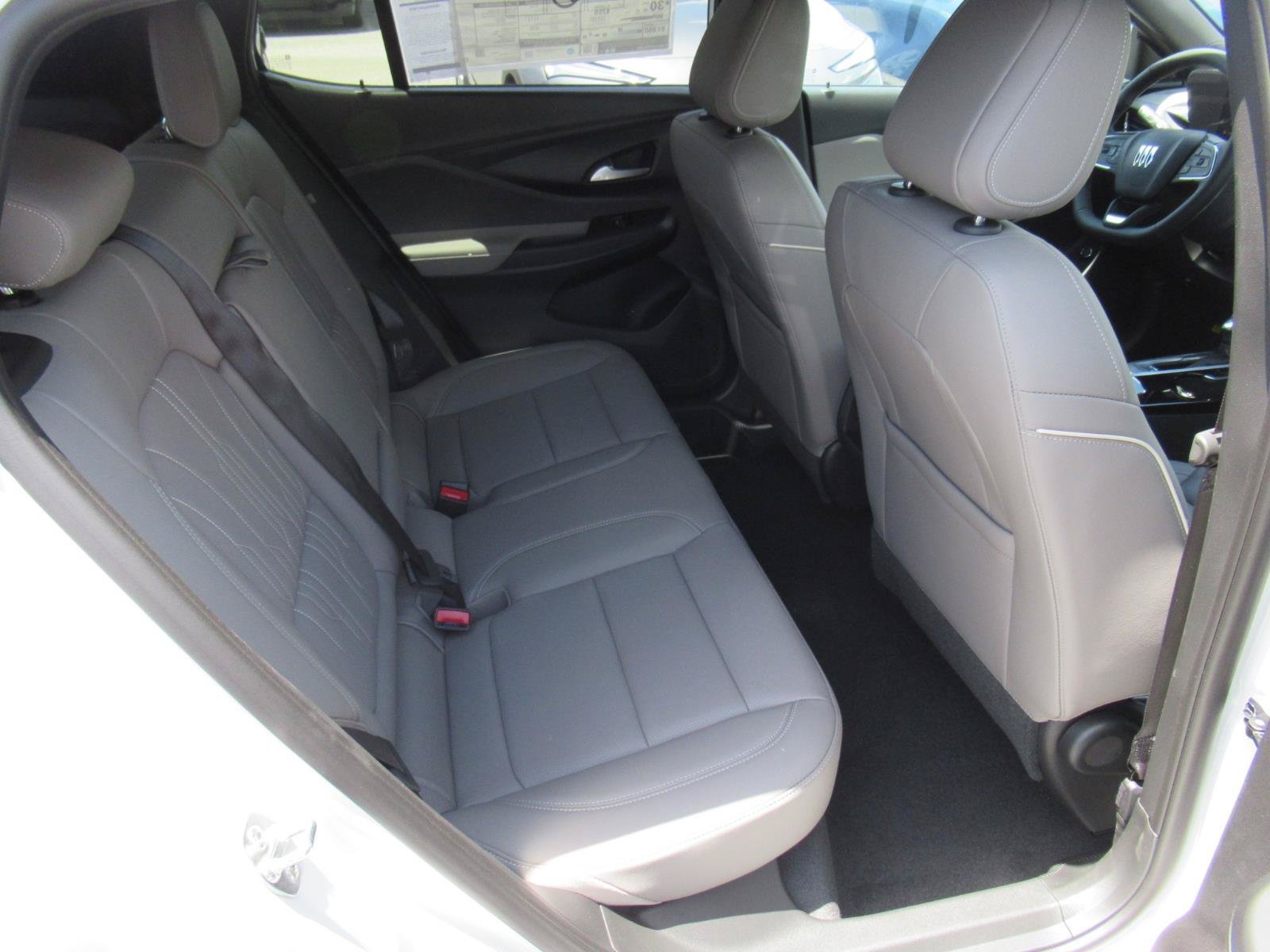 New 2026 Buick Envista Sport Touring FWD image 28