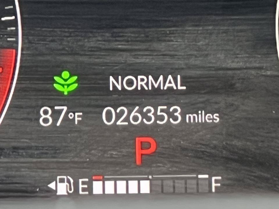 Used 2025 Honda Odyssey Elite image 8