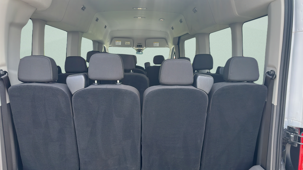 Used 2024 Ford Transit 350 XLT RWD image 9
