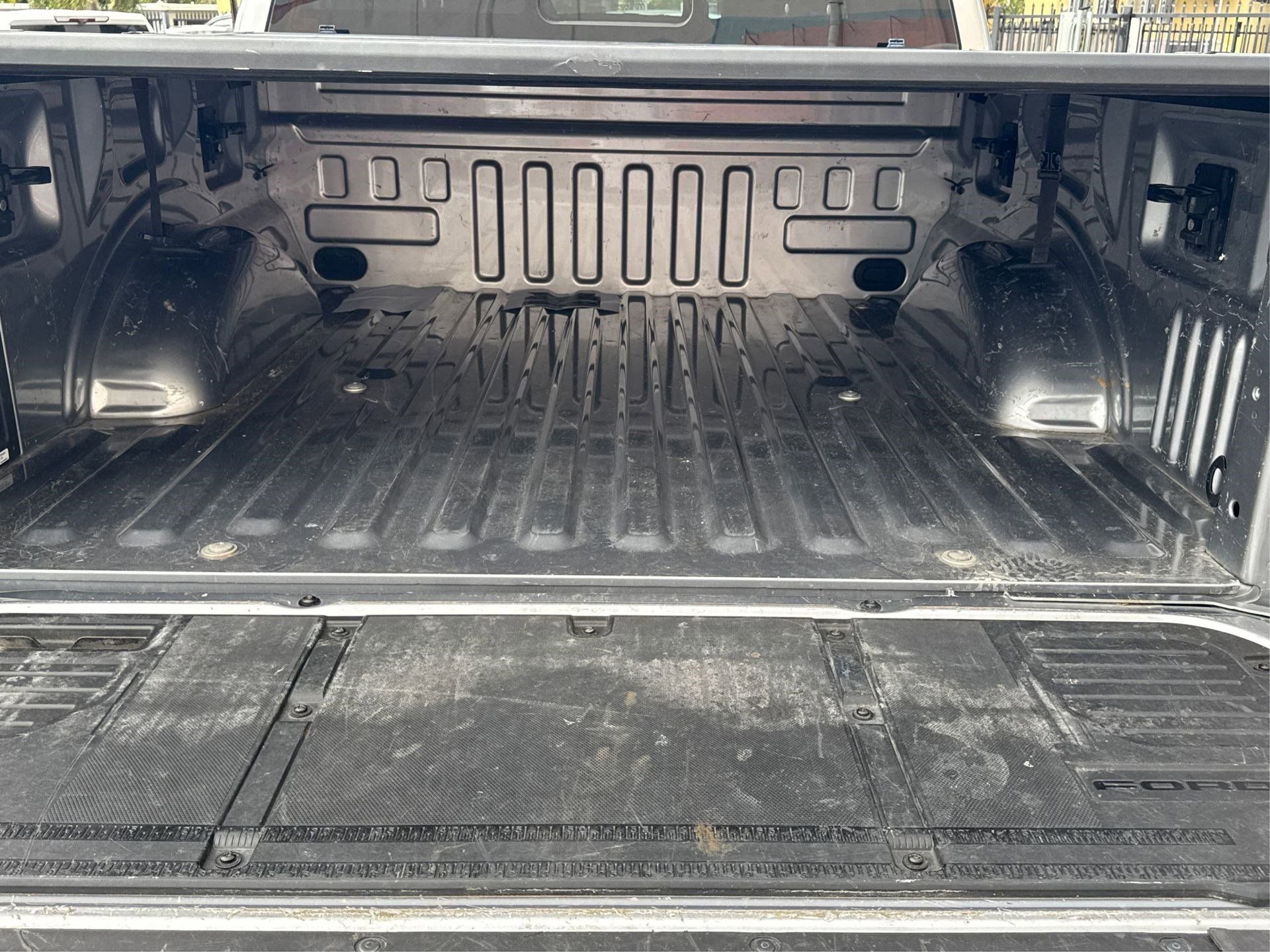 Used 2021 Ford F150 Limited image 16