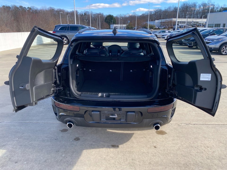 Used 2021 MINI Cooper Clubman S w/ Storage Package image 17