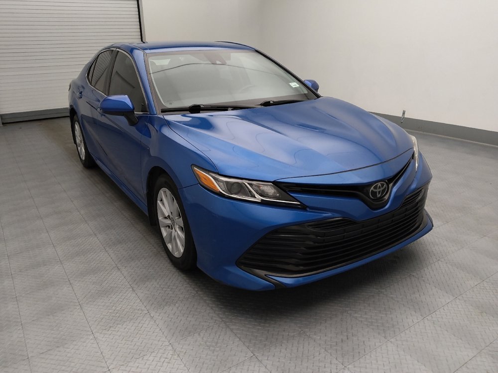Used 2020 Toyota Camry LE image 13
