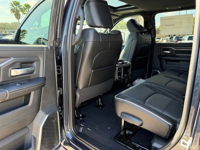 New 2026 RAM 2500 Laramie w/ Sport Appearance Package AWD/4WD image 26