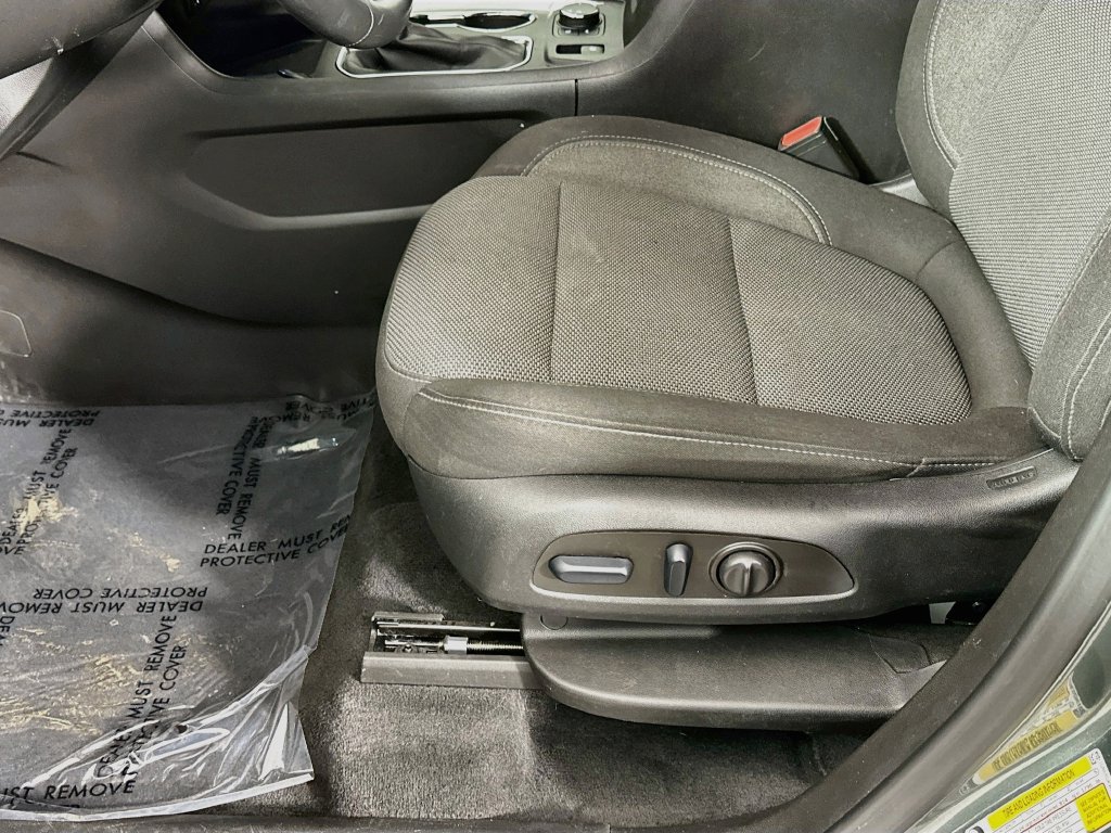 Used 2023 Chevrolet Traverse LT FWD image 27
