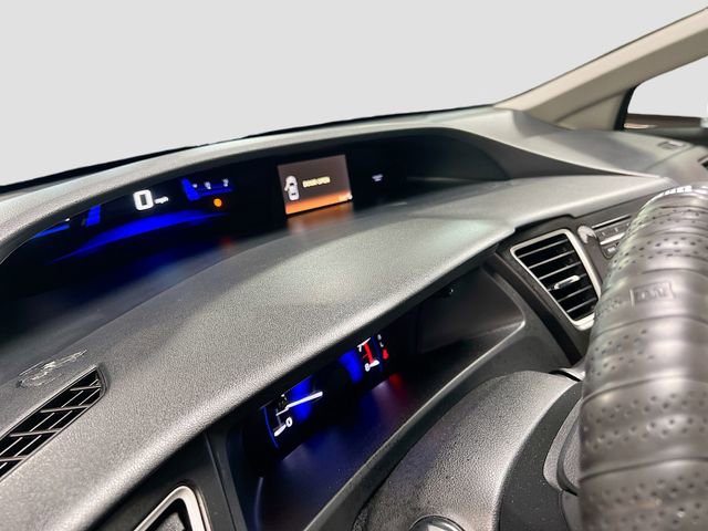 Used 2015 Honda Civic LX image 9