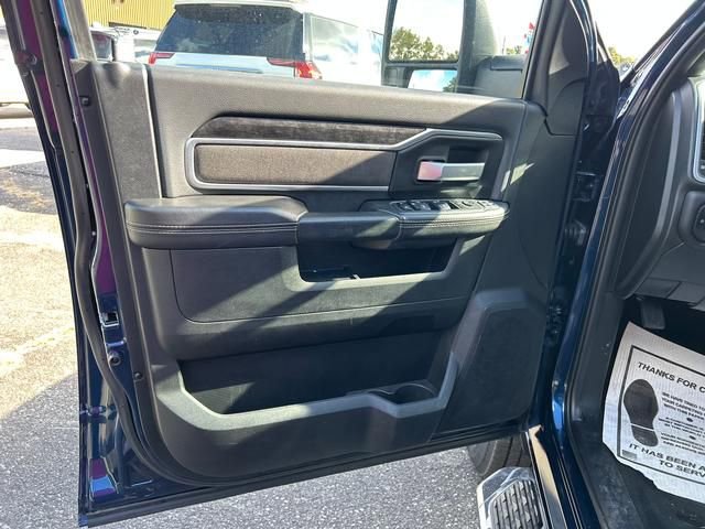 Used 2024 RAM 2500 Big Horn w/ Bed Utility Group image 10