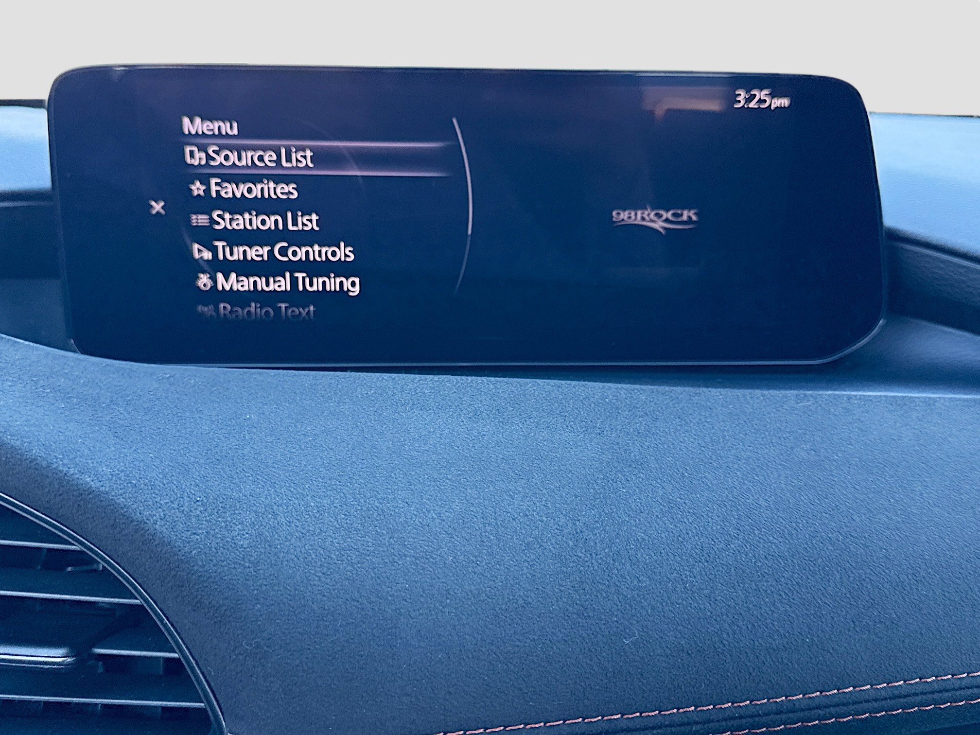 Used 2024 MAZDA MAZDA3 s image 29