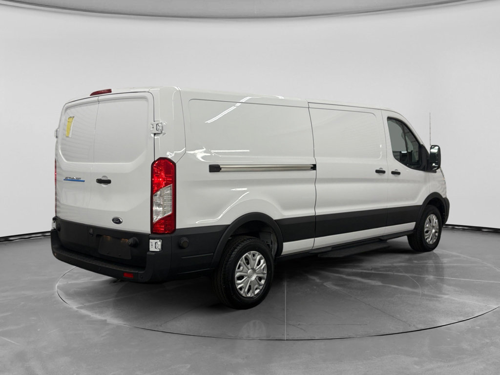 Used 2024 Ford E-Transit Low Roof RWD image 3