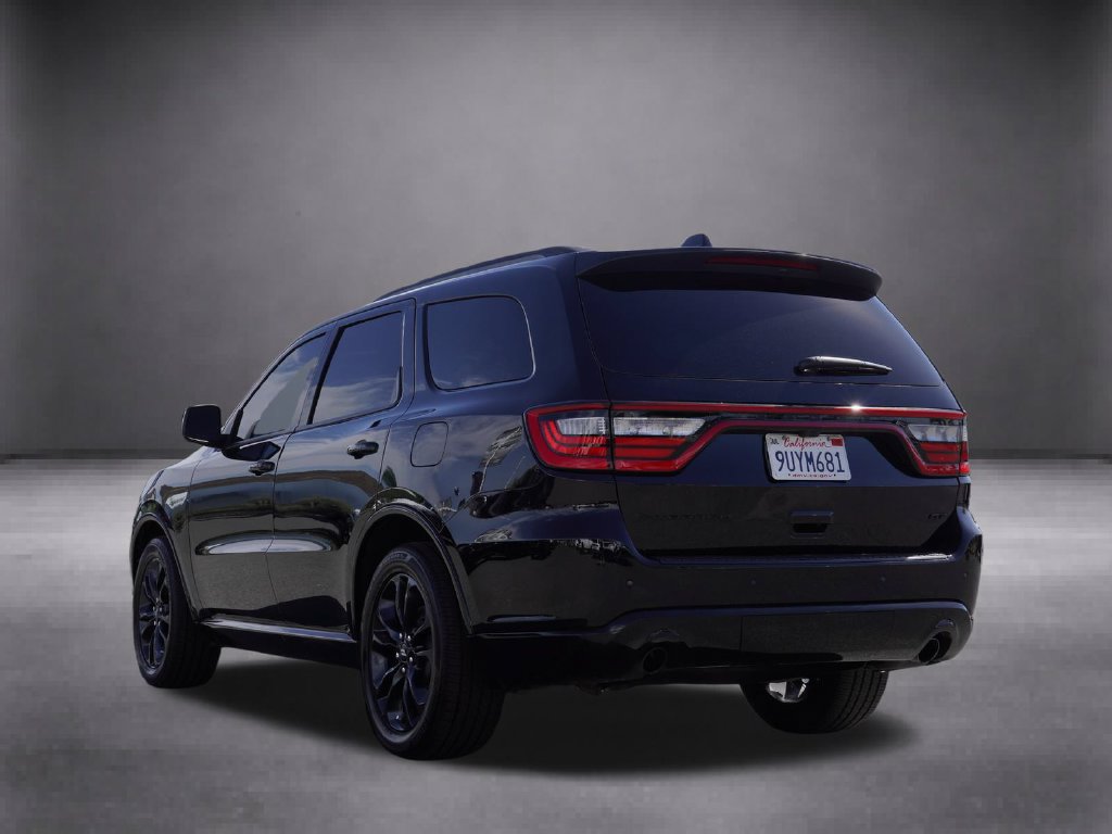 Certified 2025 Dodge Durango GT w/ Blacktop Package RWD image 7