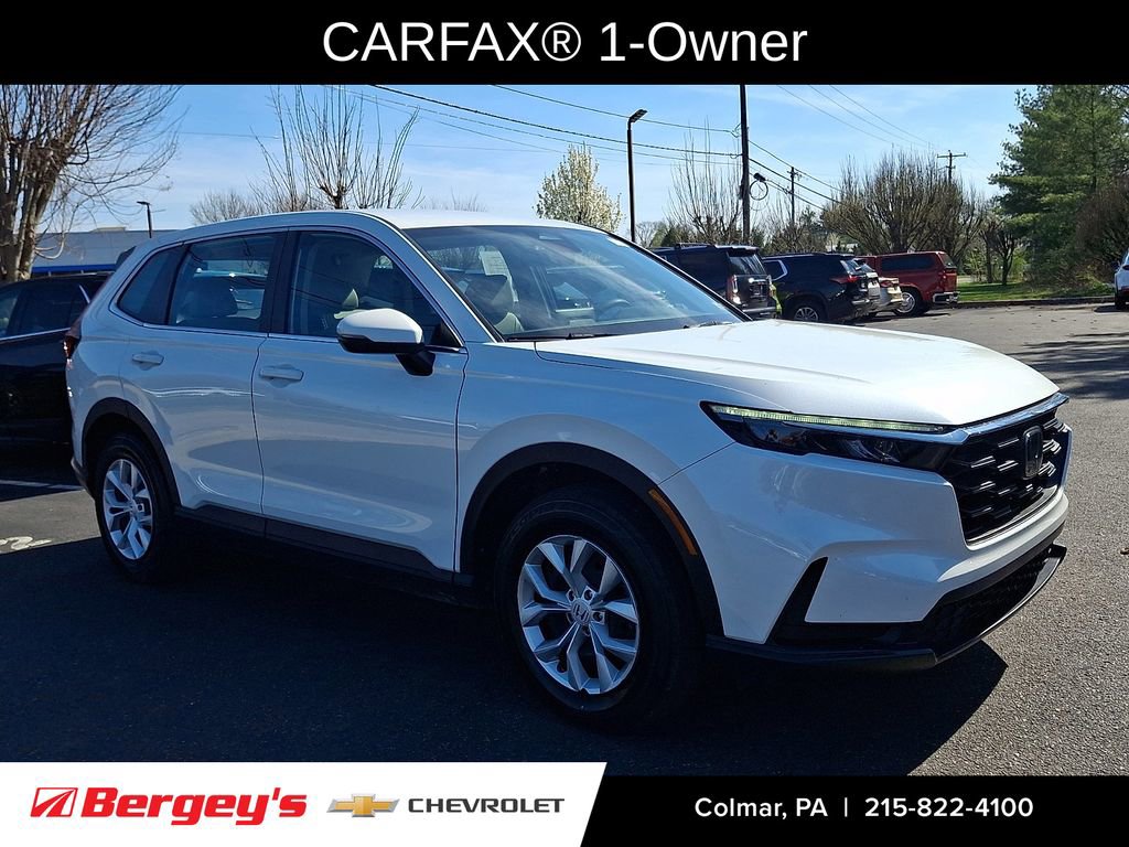 Used 2023 Honda CR-V LX image 3
