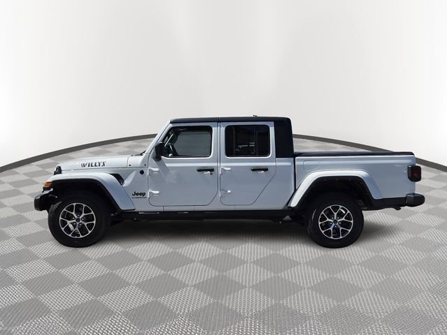 Used 2021 Jeep Gladiator Willys image 3