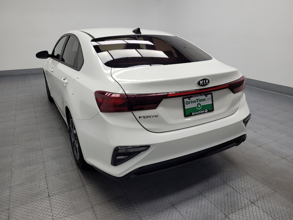 Used 2020 Kia Forte LXS FWD image 6
