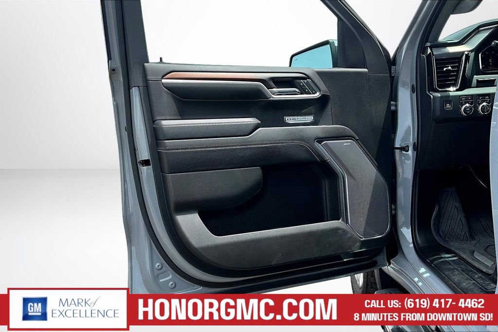 Used 2024 GMC Sierra 1500 Denali w/ Technology Package AWD/4WD image 20