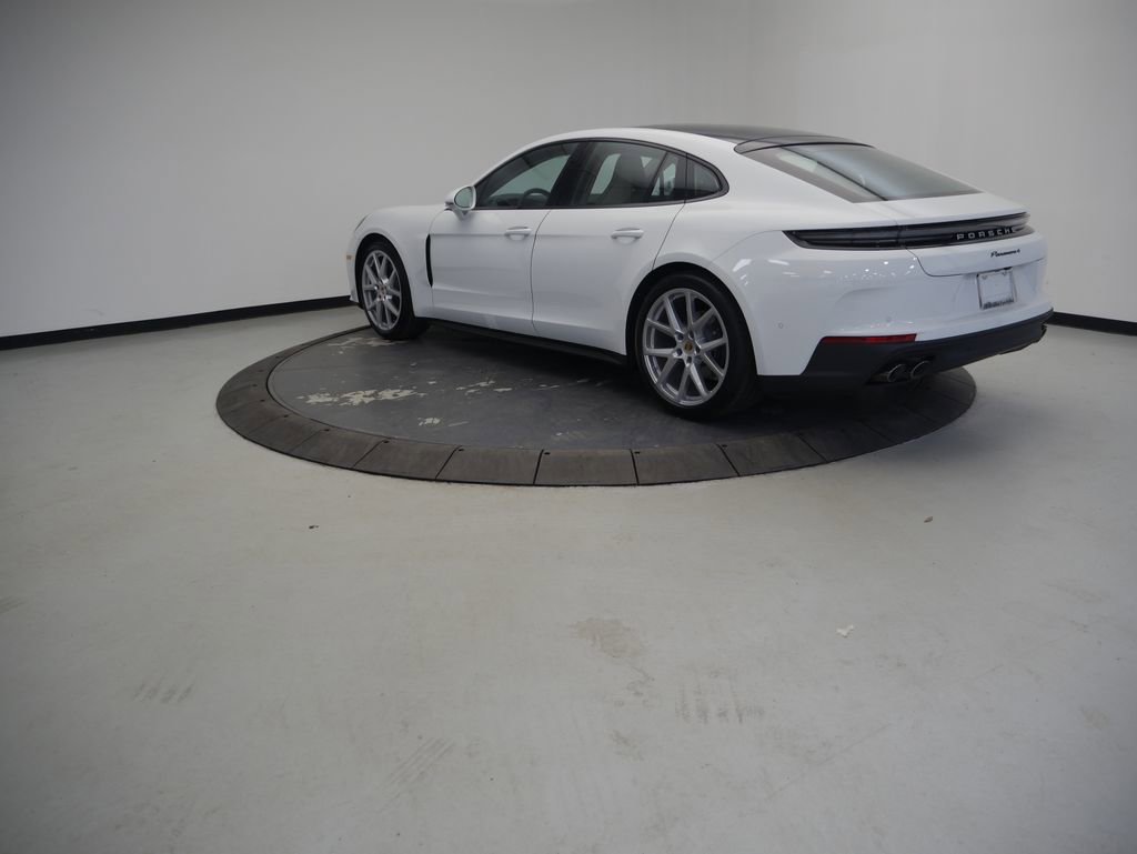 New 2026 Porsche Panamera RWD image 3