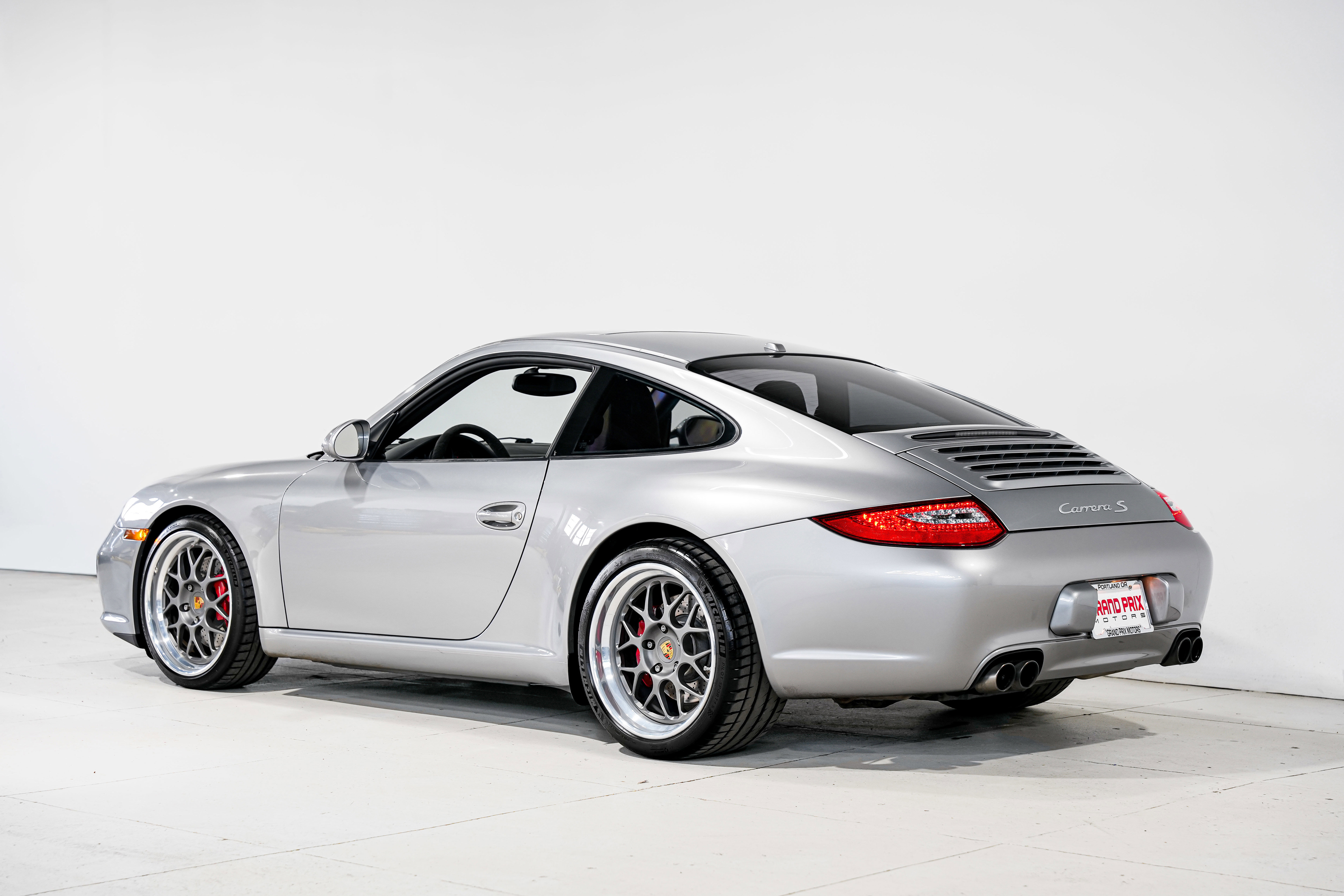 Used 2009 Porsche 911 Carrera S RWD image 8