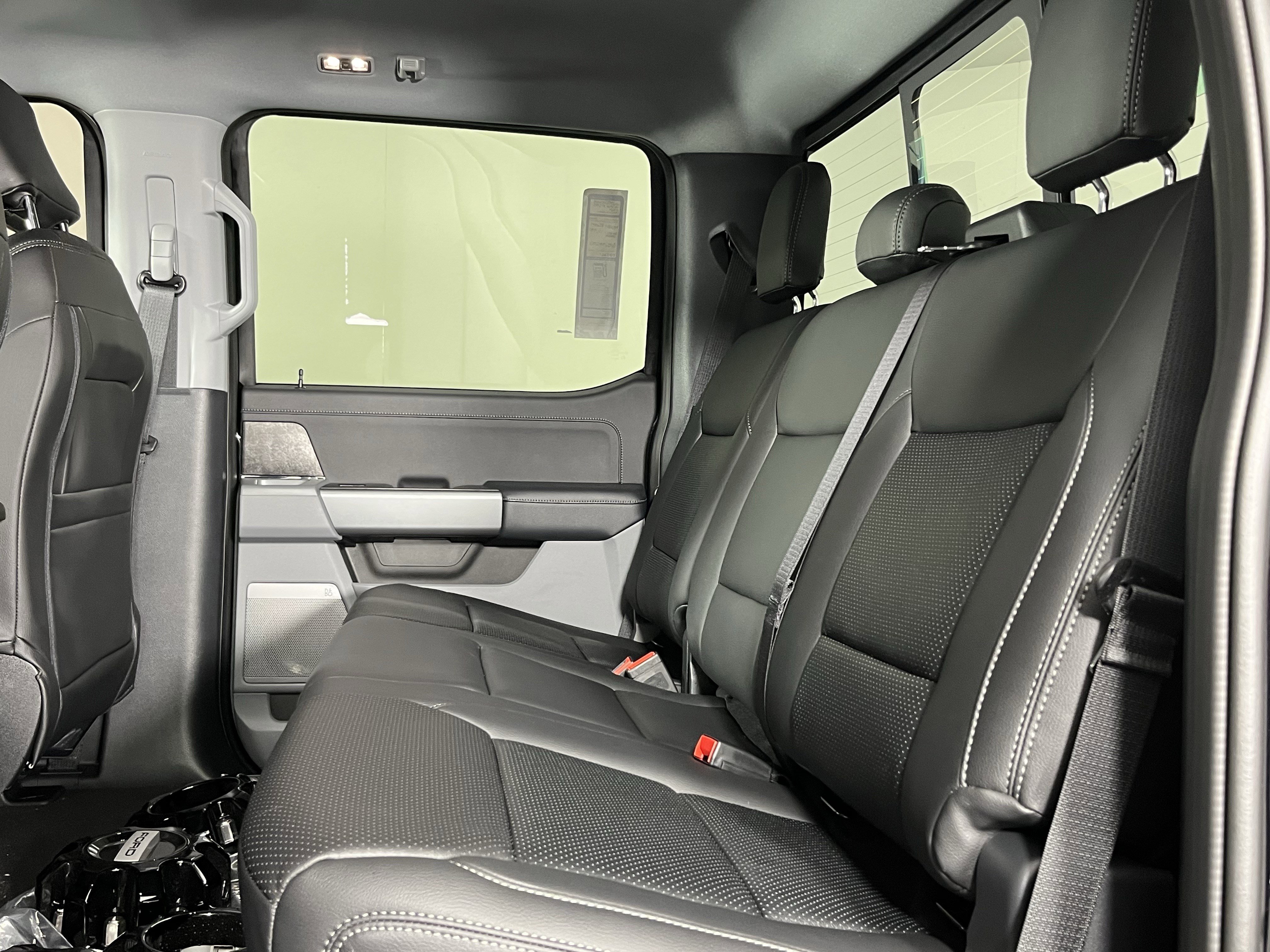 New 2026 Ford F250 XLT w/ XLT Premium Package image 10