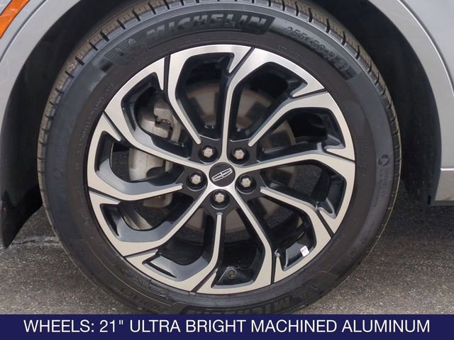 Used 2024 Lincoln Nautilus Reserve AWD/4WD image 10