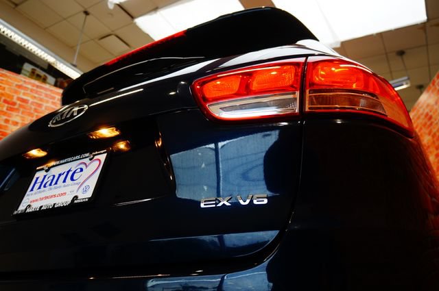 Used 2018 Kia Sorento EX AWD/4WD image 45