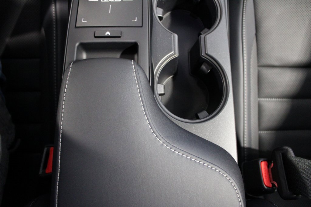 Used 2025 Lexus IS 350 F Sport image 37