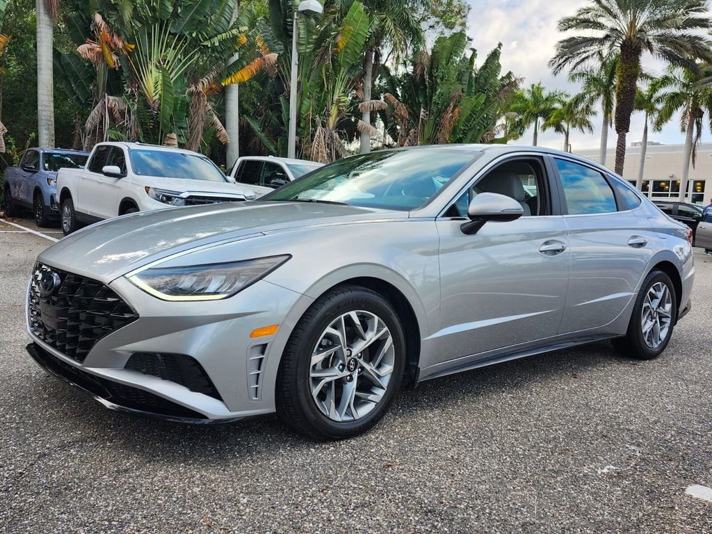 Used 2021 Hyundai Sonata SEL image 3