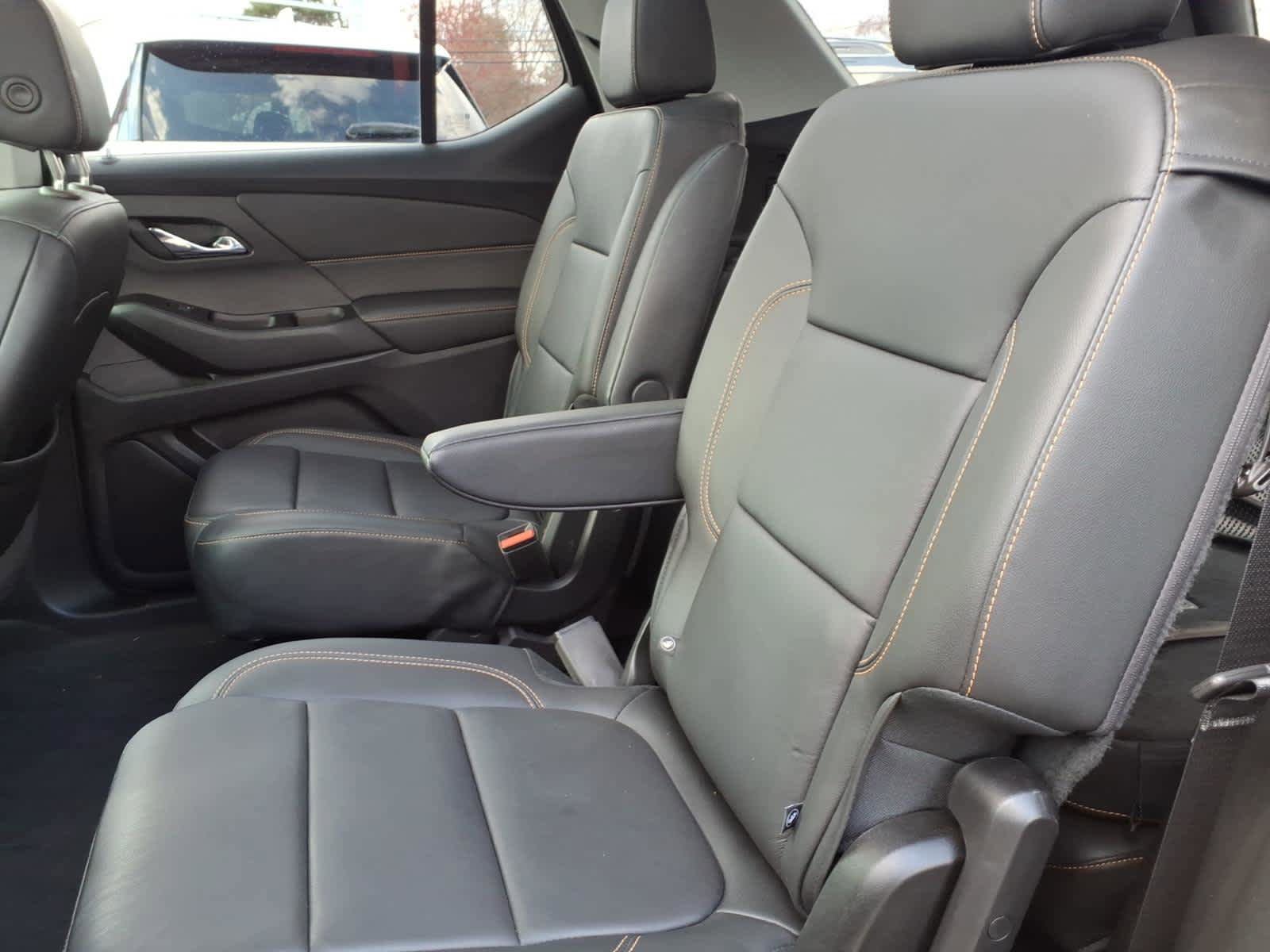 Used 2019 Chevrolet Traverse RS w/ LPO, 'HIT The Road' Package image 19