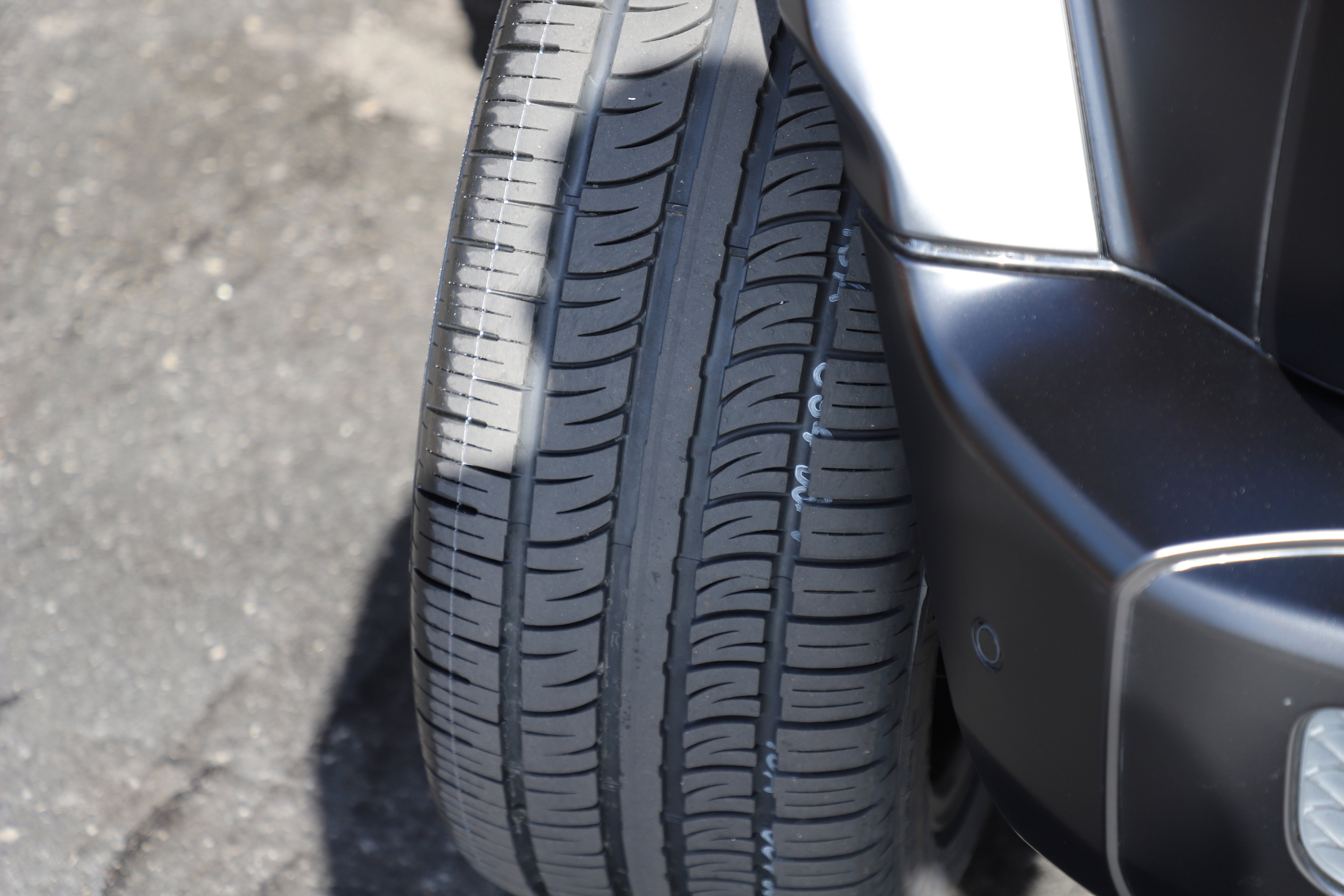 Used 2021 Mercedes-Benz G 550 image 3